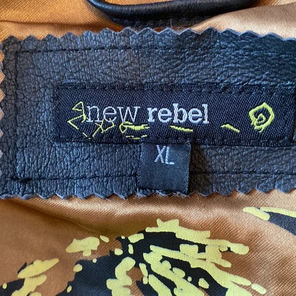 MOTORCYCLE Jacket - Picture 9 of 9